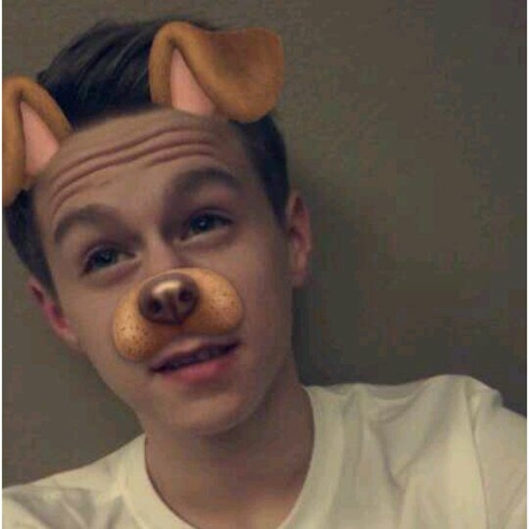 Meet your Posher, Kyle - Picture 1 of 1